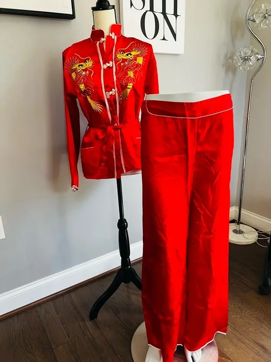 Vintage Embroidered Pajama Set - Picture 2 of 14